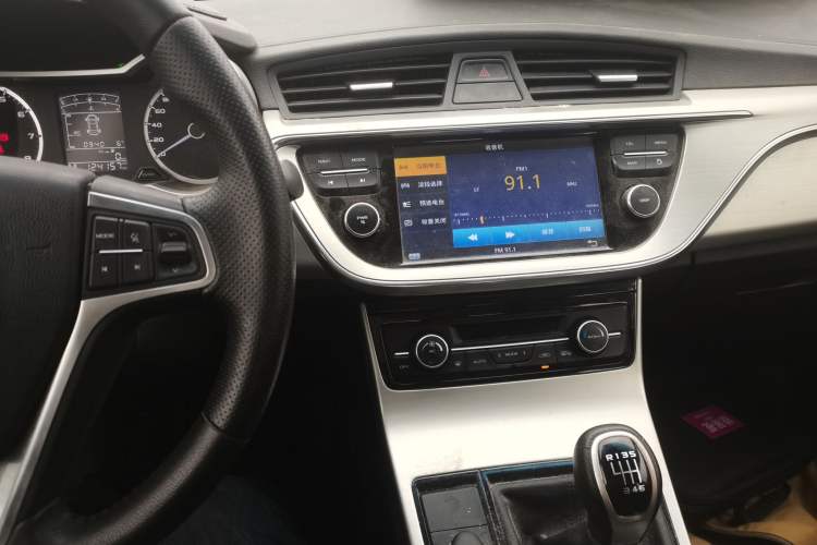 Used Geely Auto Emgrand GL 2017 1.8L Manual Elite Model