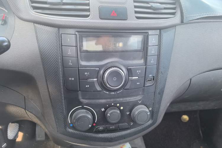 Used Wuling Hongguang 2015 1.2L S Base Model China IV