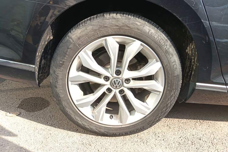 Used Volkswagen Magotan 2018 Facelift 380TSI DSG Luxury Version
