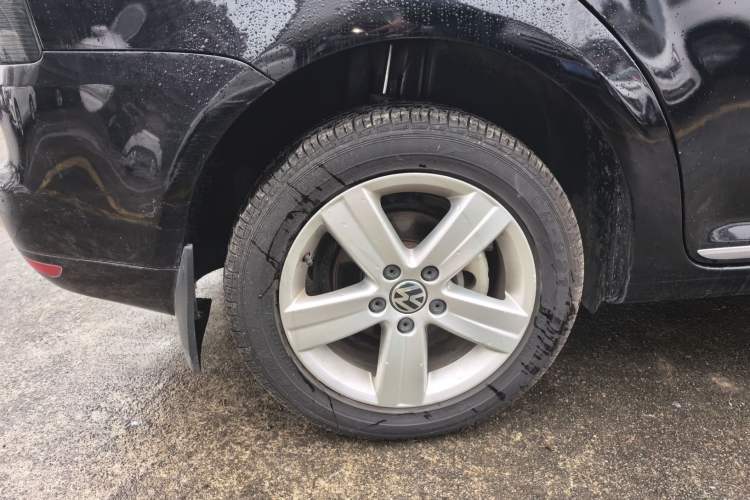 Used Volkswagen Touran 2015 1.4T DSG Comfort Edition 5 Seats