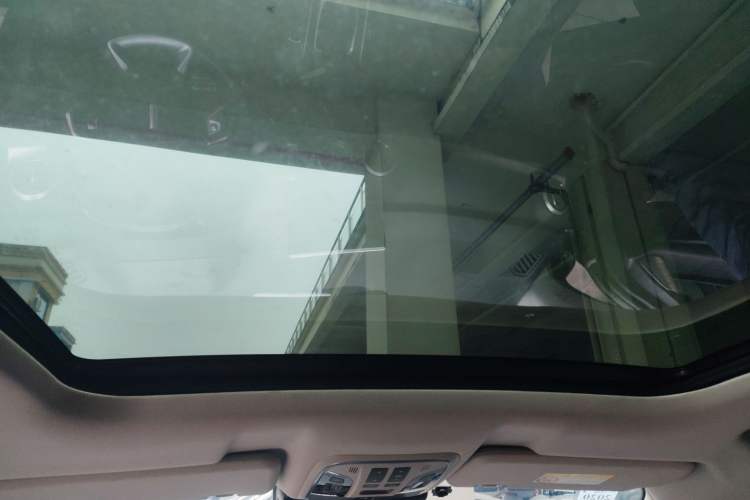 Used Wey VV6 2018 2.0T Two-Wheel Drive Flagship Version China V Standard
