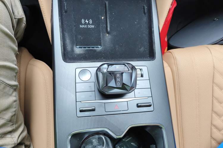 Used BYD Song L DM-i 2025 Intelligent Driving Version 160 km Excellence Edition
