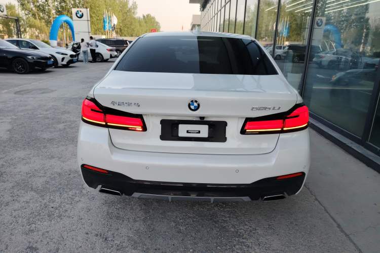 Used BMW 5 Series 2022 Restyled 525Li M Sport Package
