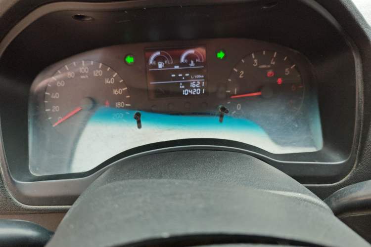 Used  Beijing BW007 2015 2.0L two-wheel drive Comfort version
