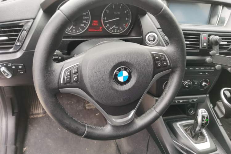 Used BMW X1 2015 sDrive18i Fashion Upgrade Edition