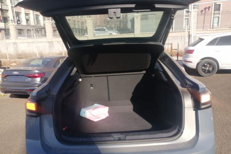 Used Volkswagen ID.7 VIZZION 2024 AIR model