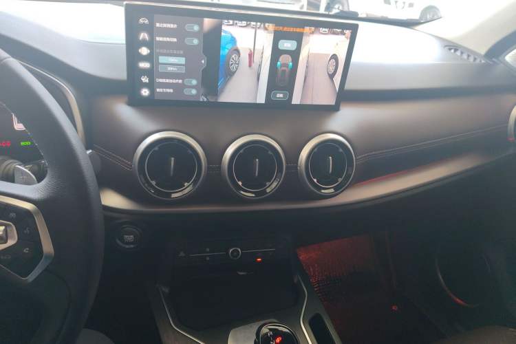 Used Wey VV6 2020 2.0T Two-Wheel Drive Smart Protection+
