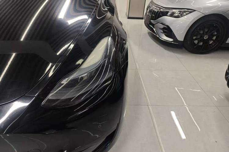 Used Tesla Model Y 2021 Standard Range Rear-Wheel Drive Version
