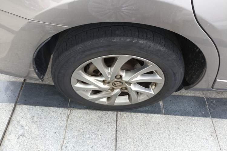 Used Toyota Corolla 2017 Revised Version 1.2T S-CVT GL-i Leather Edition
