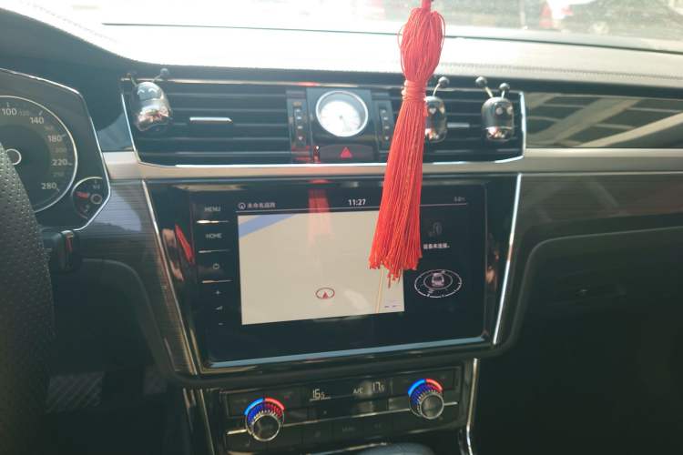 Used Volkswagen Phideon 2018 Revised Version 380TSI Two-Wheel Drive Business Edition
