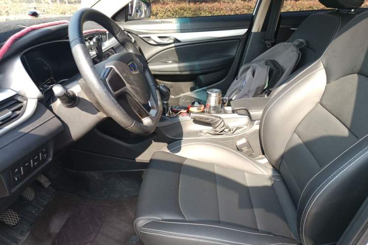 Used Geely Auto Emgrand 2018 1.5L Manual Upward Connect Edition
