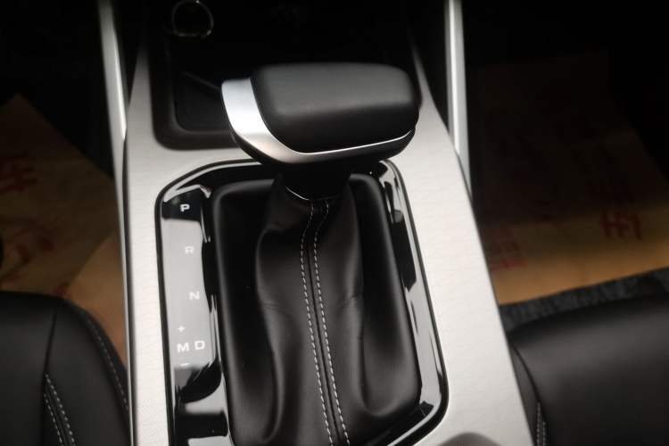 Used Geely Auto Emgrand 2025 4th Generation 1.5L CVT Luxury Version
