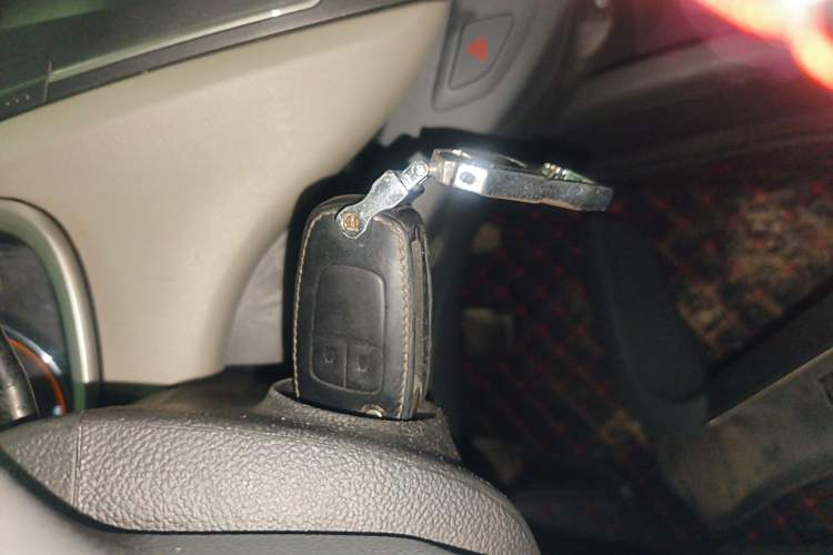 Used Chevrolet Sail 2015 Sail 3 1.3L Manual Ideal Edition
