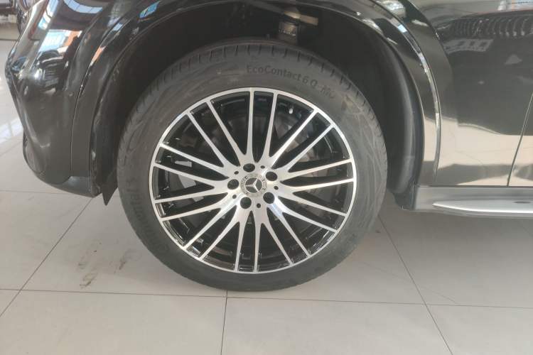 Used Mercedes-Benz GLC 2023 GLC 300 L 4MATIC Luxury 7-Seater