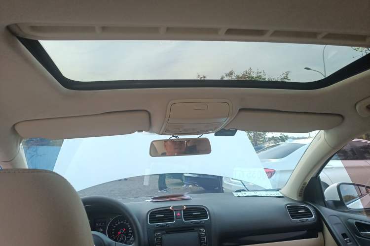 Used Volkswagen Golf 2012 1.4 TSI Automatic Comfort Edition
