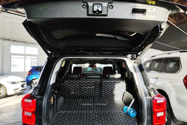 Used GAC Trumpchi GS8 2020 390T Two-Wheel Drive Luxury Smart Connectivity Commemorative Edition (7 Seats)
