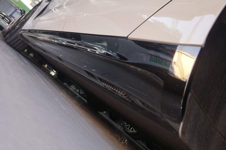 Used  SU7 2024 Rear-Drive Long-Range Intelligent Driving Version
