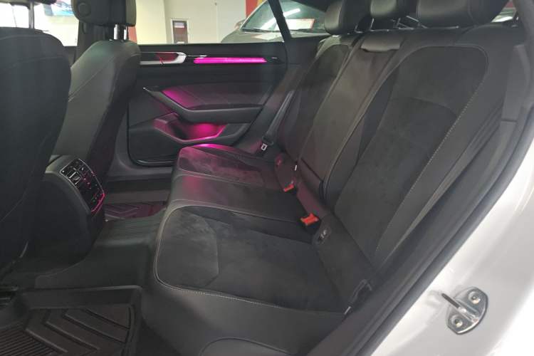 Used Volkswagen FAW-Volkswagen CC 2021 330TSI Ignite Edition
