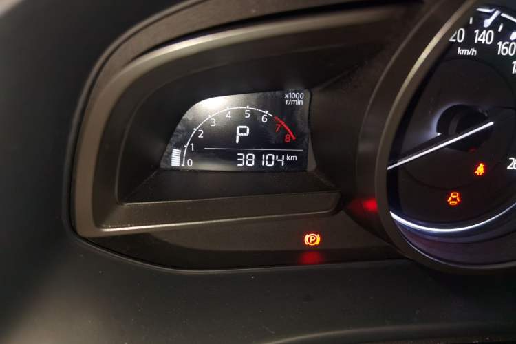 Used Mazda CX-4 2018 2.0L Automatic Two-Wheel Drive Blue Sky Dynamic Version China V Standard
