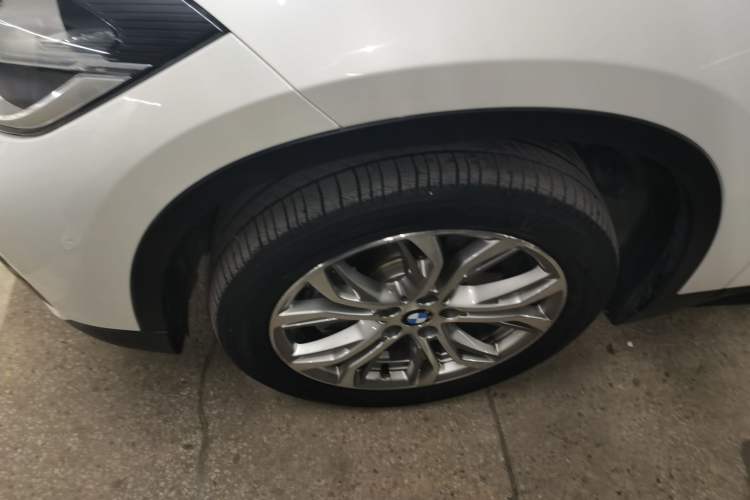 Used BMW X1 2018 sDrive20Li Leading Model
