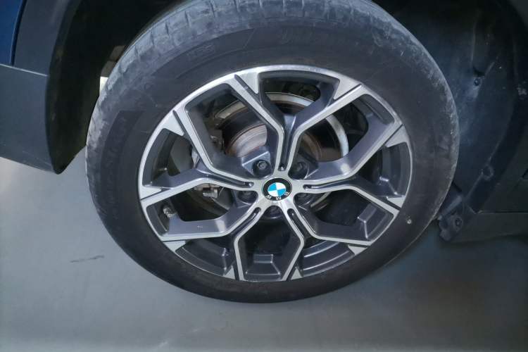 Used BMW X1 2020 sDrive25Li Leading Model