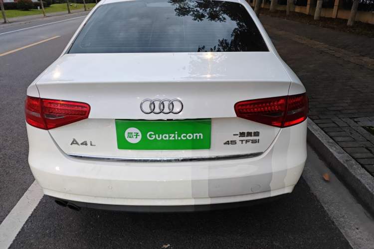 Used Audi A4L 2015 35 TFSI Automatic Comfort Model
