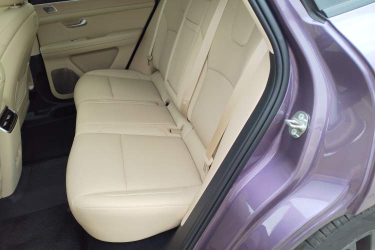 Used Hima AITO M5 2025 Extended-Range Ultra All-Wheel-Drive Version
