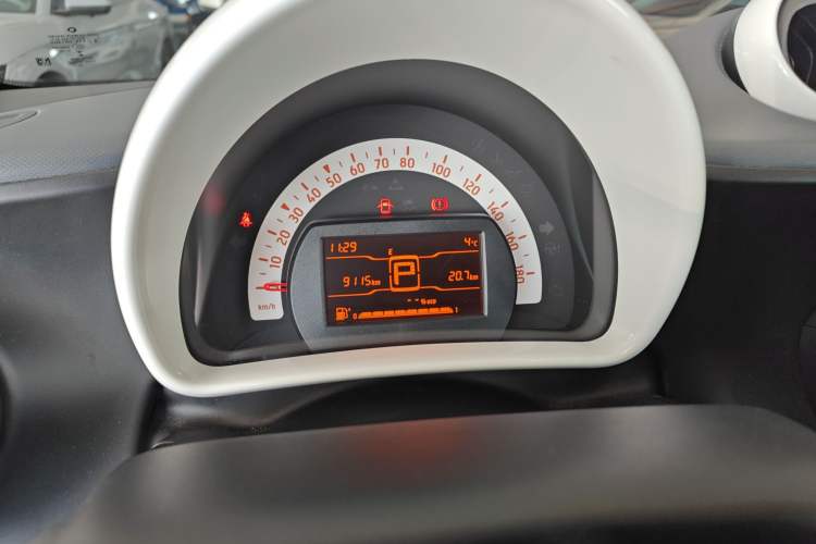 Used  fortwo 2018 1.0L 52kW Hardtop Dynamic Version China V
