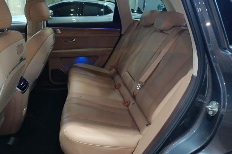 Used Hima AITO M7 2024 1.5T Intelligent Driving 4WD Max Edition 5 Seats
