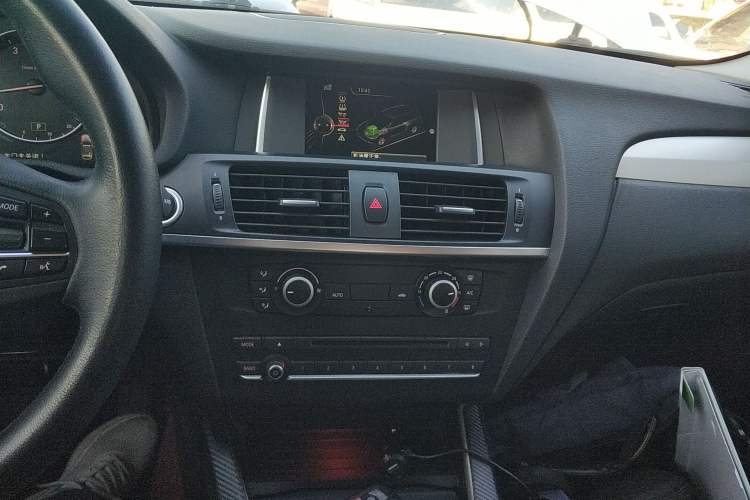 Used BMW X3 2014 xDrive20i Leading Model
