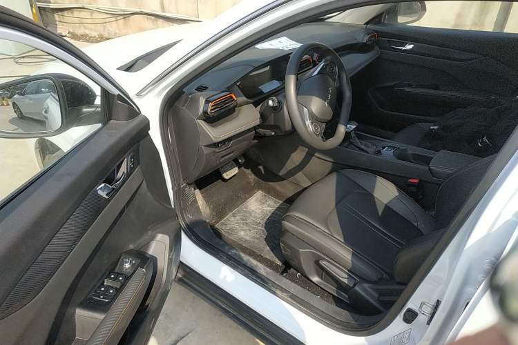 Used Dongfeng Aeolus Yixuan 2024 1.5L Automatic JingSu Edition