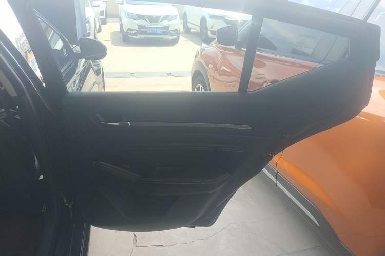 Used Nissan Teana 2019 2.0L XL Upper SmartDrive Version
