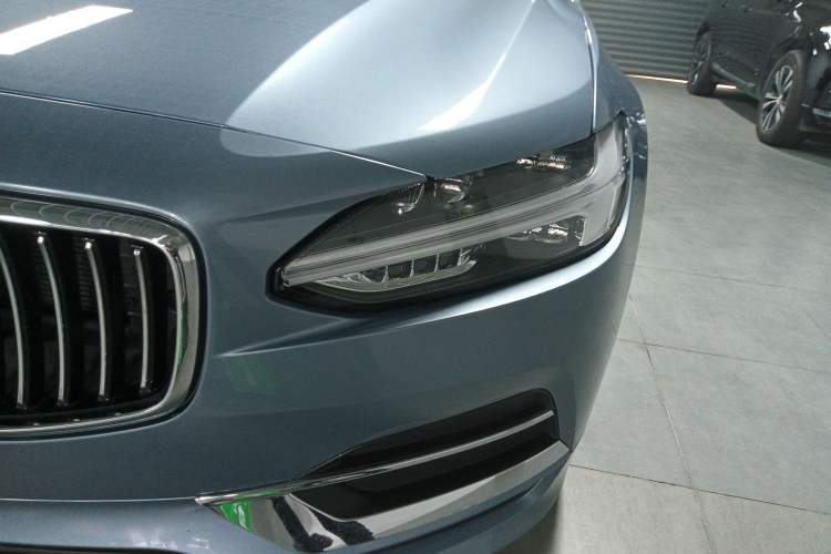 Used Volvo S90 2019 T5 Zhiyi Edition
