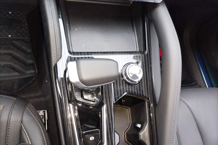 Used Geely Auto Monjaro L 2024 2.0TD DCT EVO Two-Wheel Drive Long-Range Version
