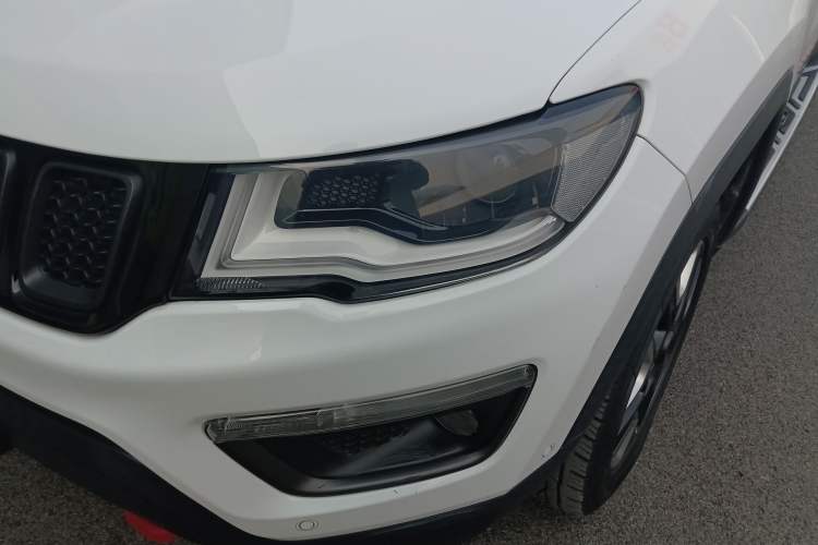 Used  Compass 2017 200TS Automatic High-Performance All-Wheel Drive Edition
