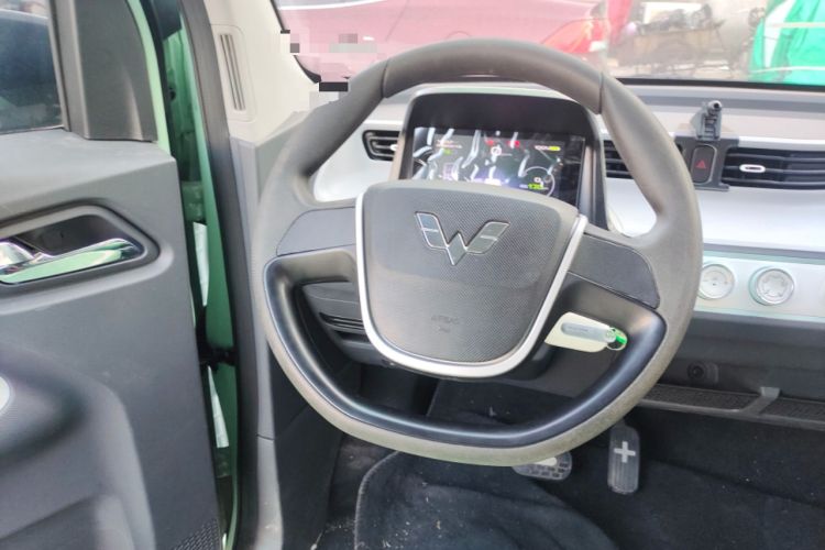 Used Wuling Hongguang MINIEV 2022 Macaron Premium Model – Lithium Iron Phosphate