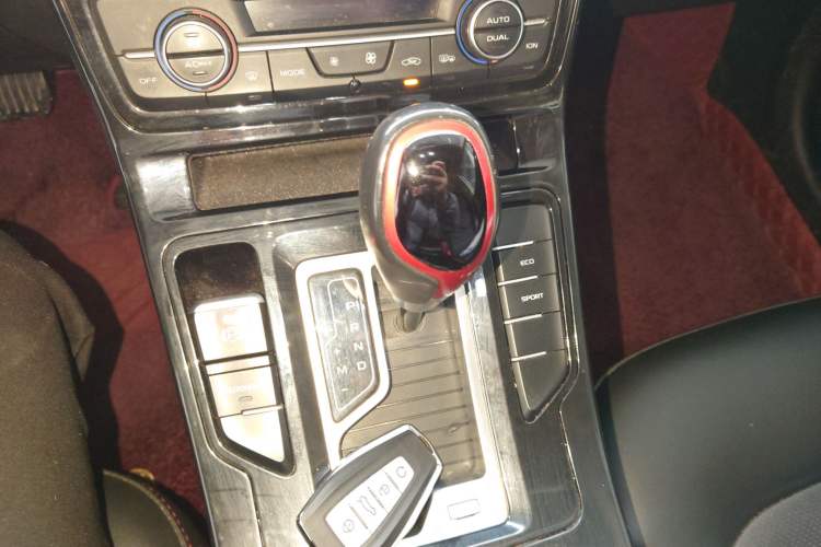 Used Geely Auto Emgrand GS 2020 1.4T CVT Ya
