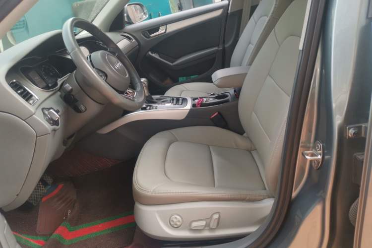 Used Audi A4L 2013 35 TFSI Automatic Standard Model
