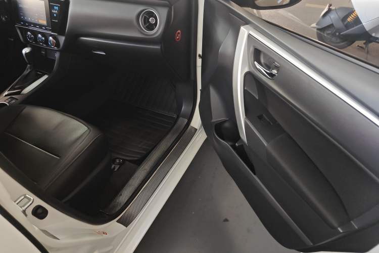 Used Toyota Levin 2017 Revised 185T CVT Elite Edition China V Standard
