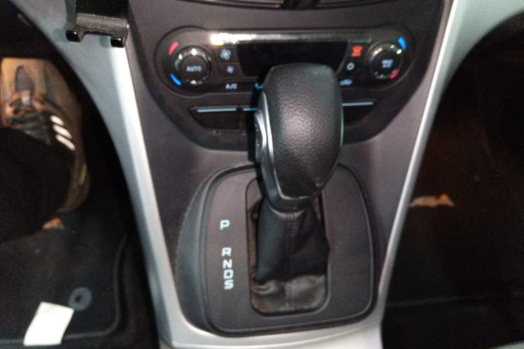 Used Ford Kuga 2015 1.5L GTDi Two-Wheel-Drive Comfort Model