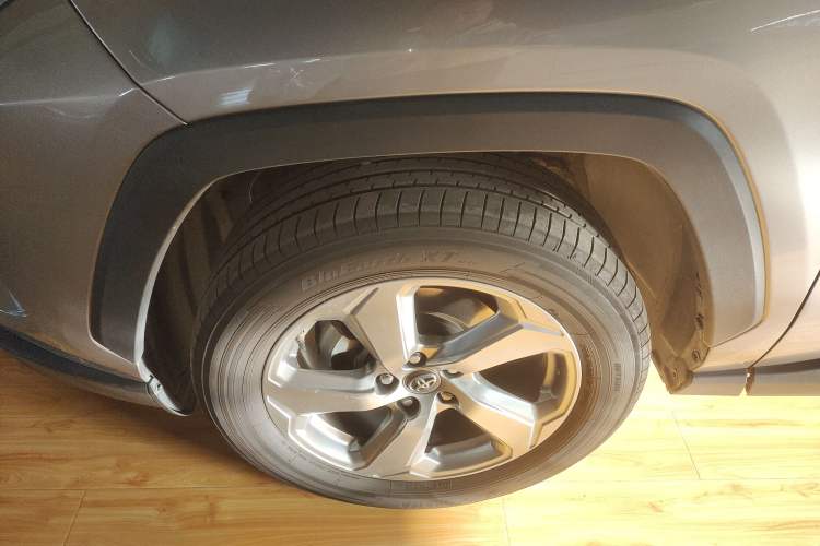 Used Toyota RAV4 2022 2.0L CVT Two-Wheel Drive Fashion Plus Edition
