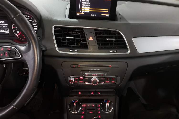 Used Audi Q3 2016 30 TFSI Fashion Model