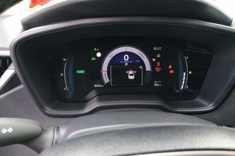 Used Toyota Corolla 2024 1.8L Smart Electric Hybrid Dual-Engine Elite Edition
