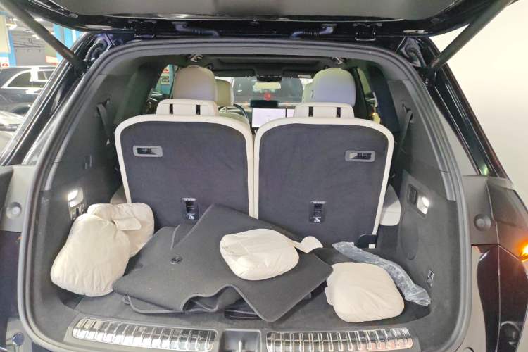 Used Li Auto L8 2023 Pro Model