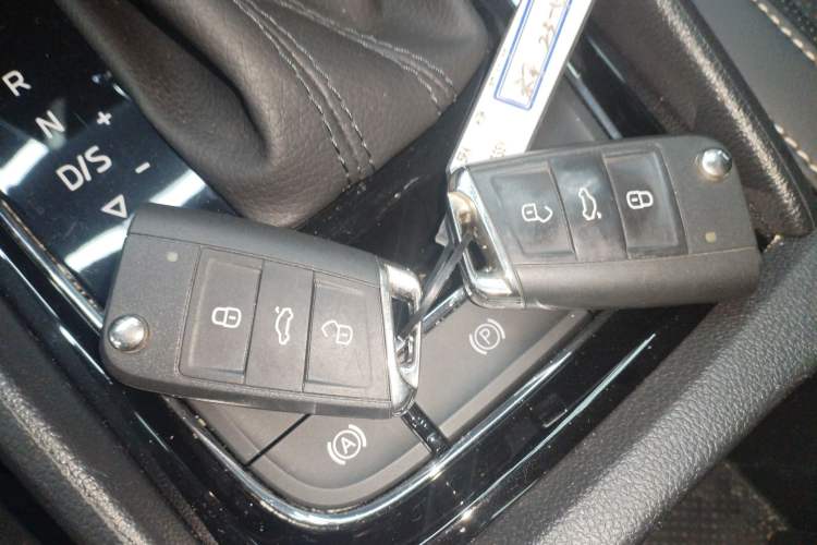 Used Skoda Kodiaq 2023 TSI330 7-Seater Two-Wheel-Drive Luxury Edition