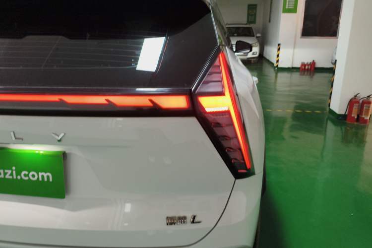 Used Geely Auto FX11 2023 1.5TD DCT Prestige Edition