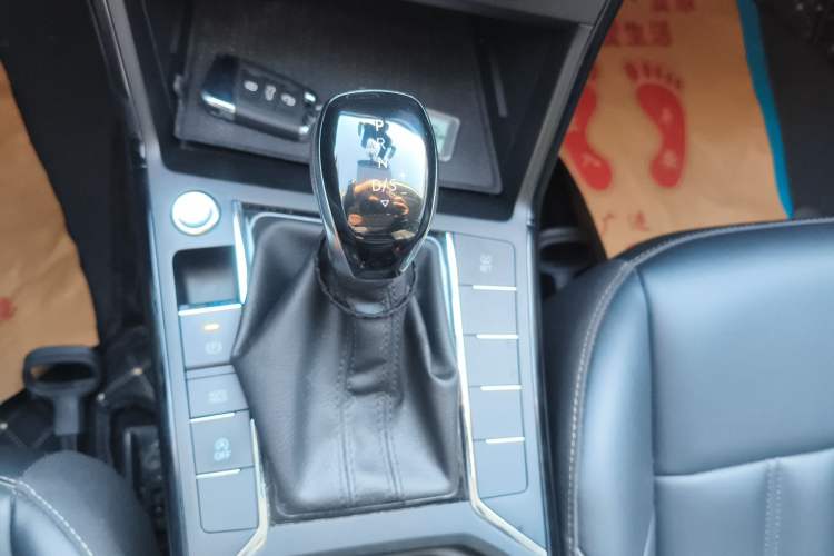 Used Volkswagen Passat 2020 Revised Version 280TSI Business Edition China VI Standard
