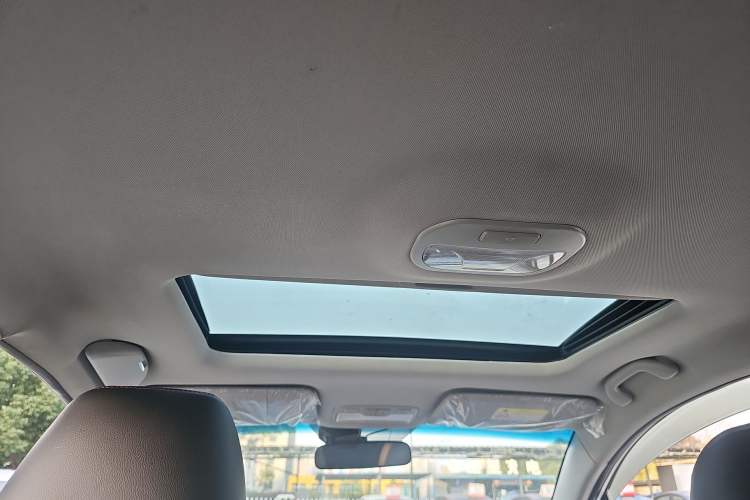 Used  Refine S3 2018 Smart Drive Edition 1.5L Manual Luxury Model