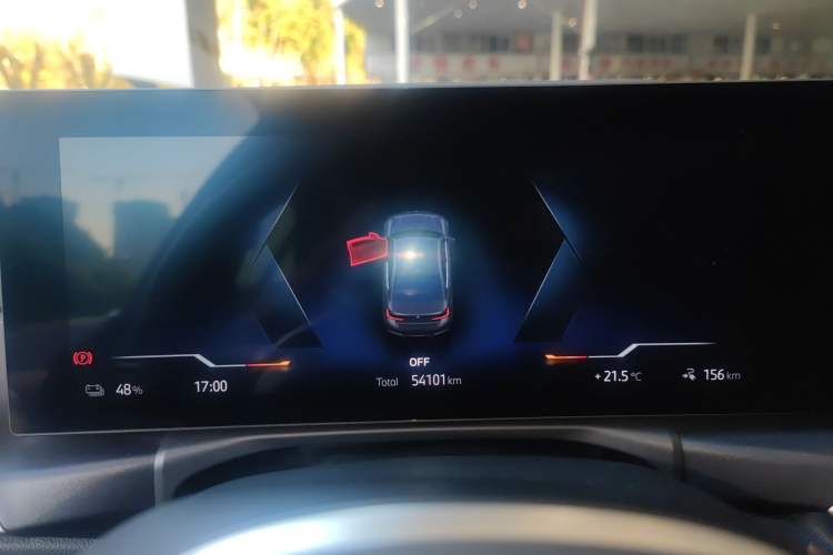 Used BMW i3 2022 eDrive 35 L
