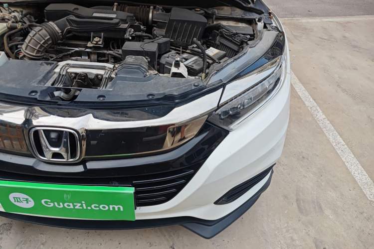 Used Honda Vezel 2020 220 TURBO CVT Luxury Edition
